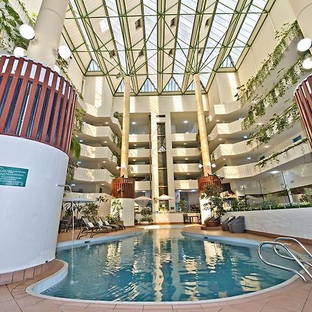 Atrium Hotel Мандура Екстер'єр фото